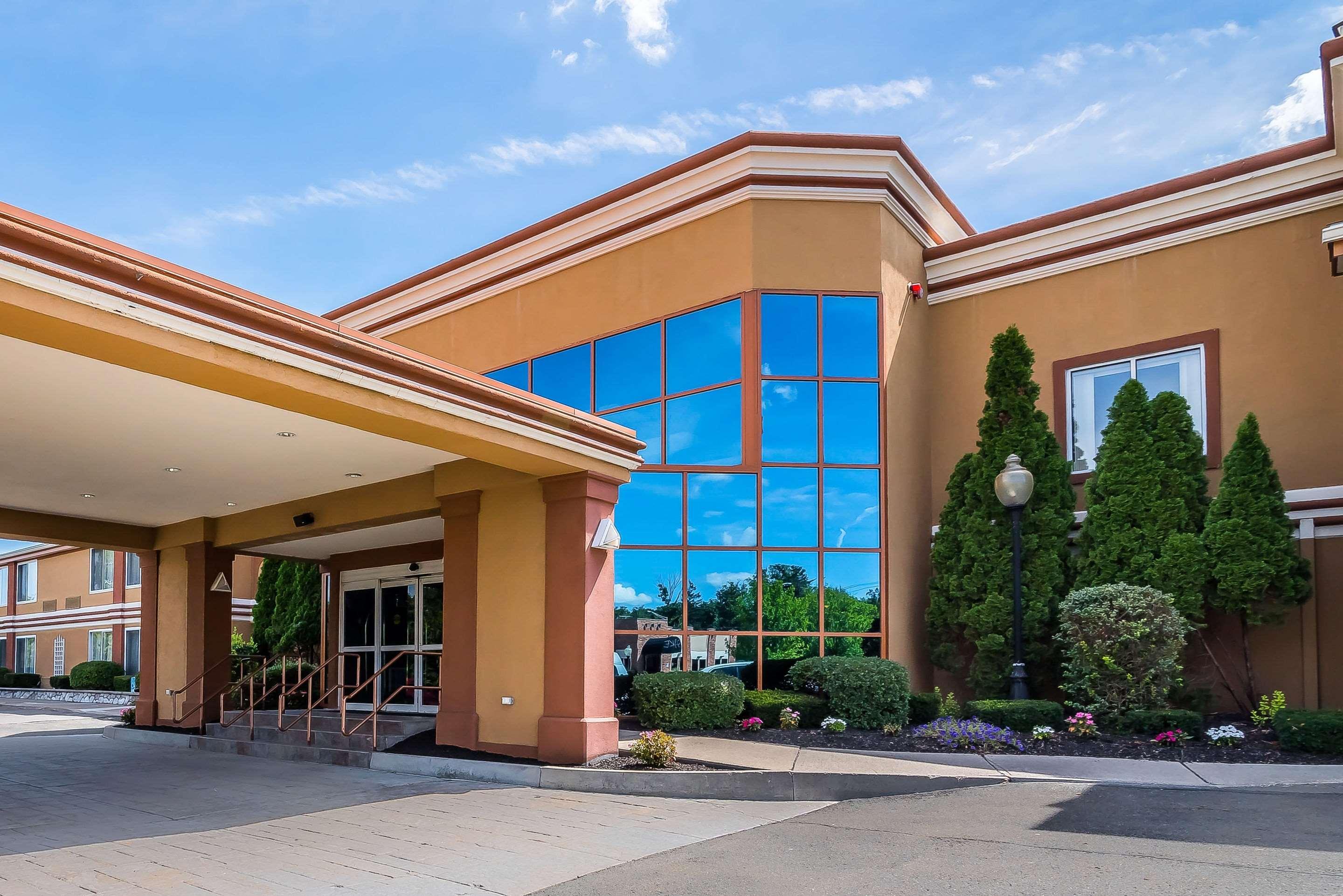 Quality Inn & Suites Albany Airport Latham Exterior foto