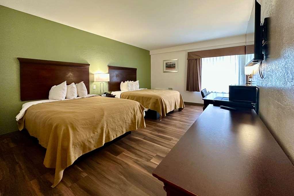 Quality Inn & Suites Albany Airport Latham Zimmer foto