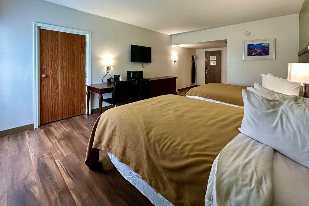 Quality Inn & Suites Albany Airport Latham Zimmer foto